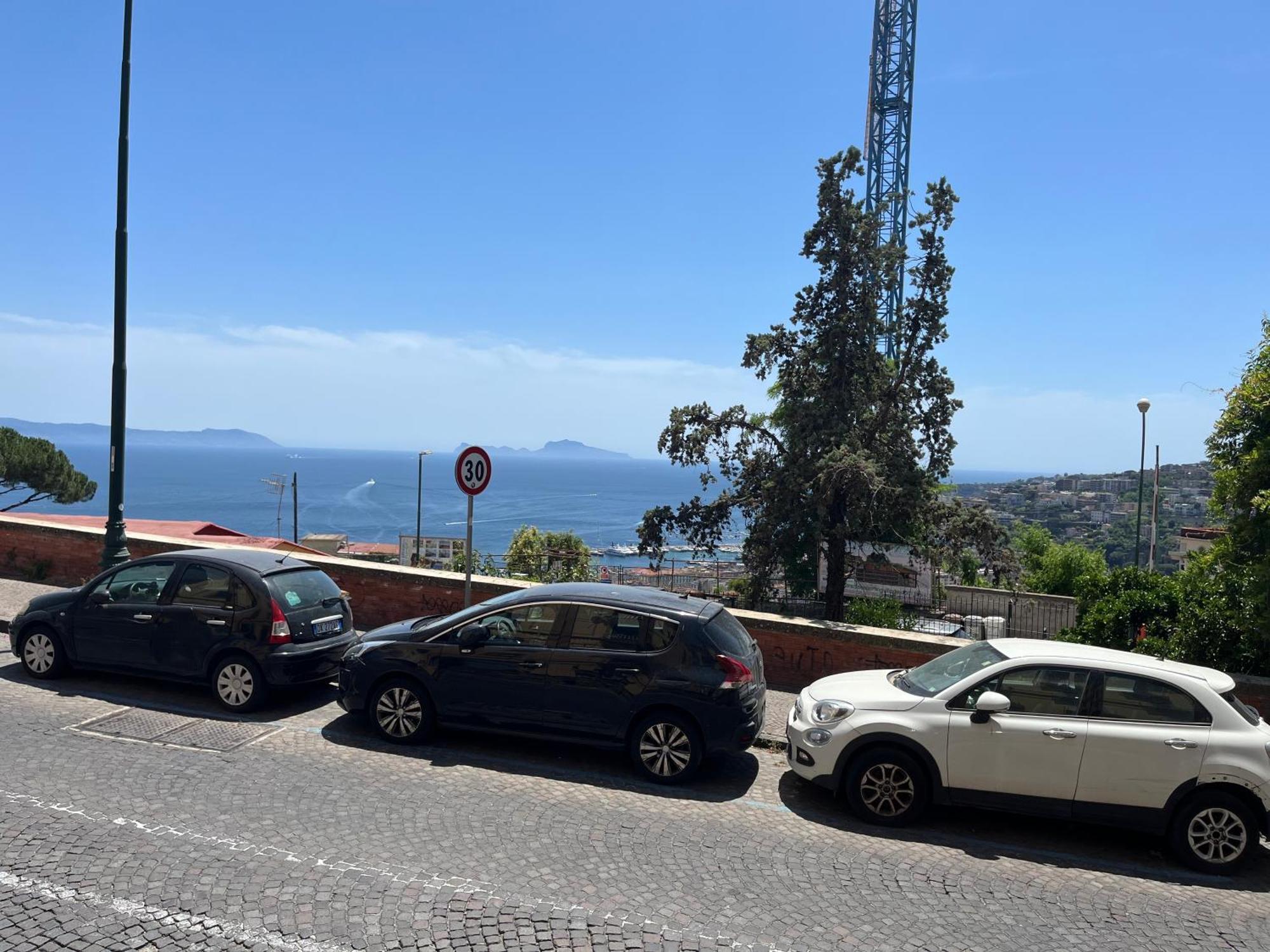 Vomero Guest House Naples Exterior photo